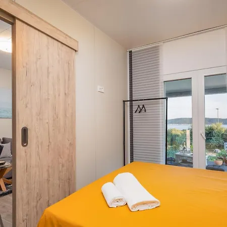Private Holiday Lumianni - 2 *